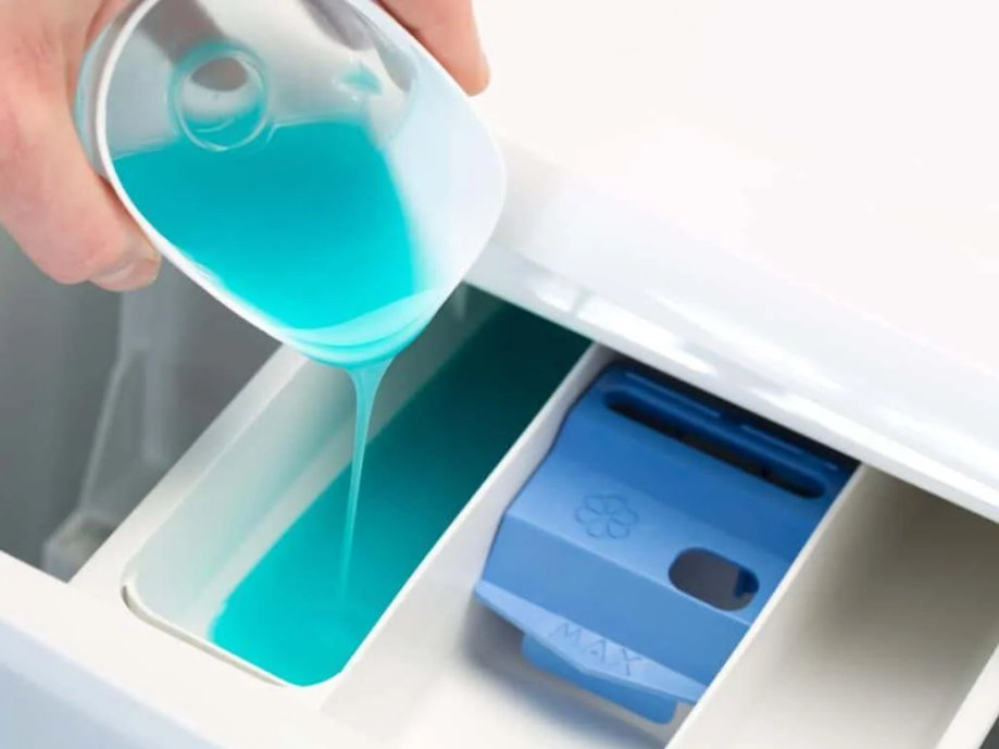 detergente lava roupas